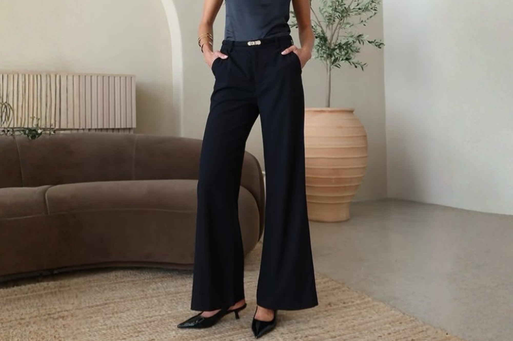 High-Waisted Trousers for Women Over 40 | Perfect Fit Guide  The Noli Shop