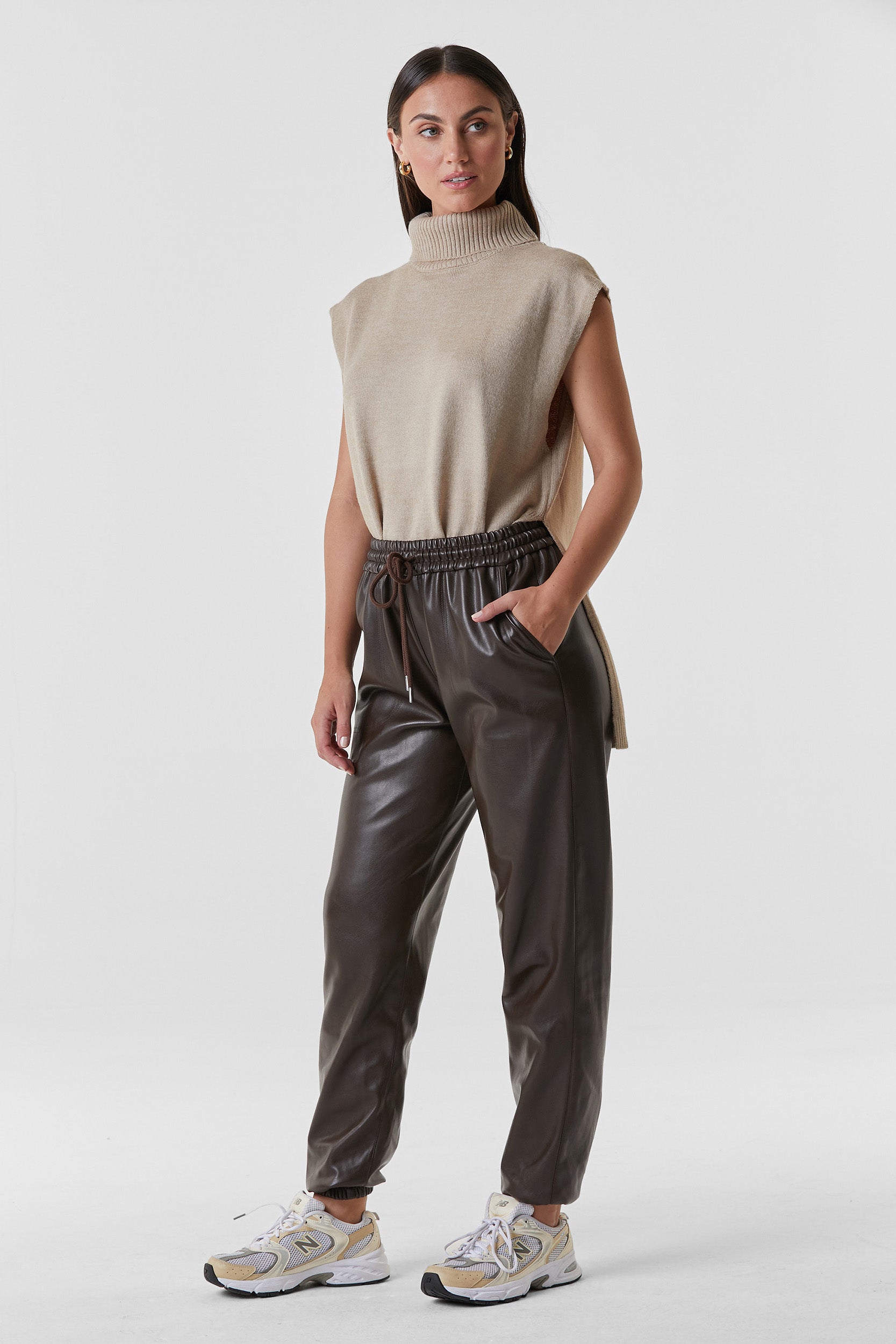 Midnight Jogger - Espresso Faux Leather