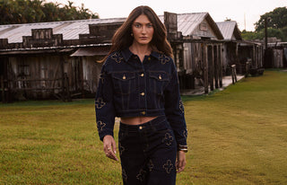 Elegant Fall Outfits That Turn Heads — Without Trying Too Hard