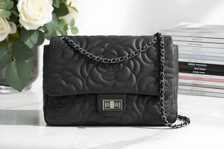 Leather Tote vs Crossbody Bags