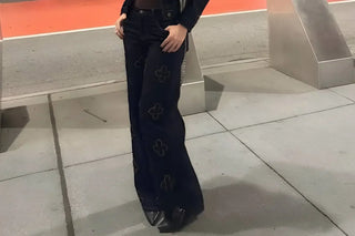 What to Wear with Wide Leg Jeans