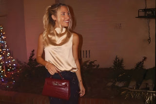 Flattering Tops to Pair with High-Waisted Jeans for a Stylish Look