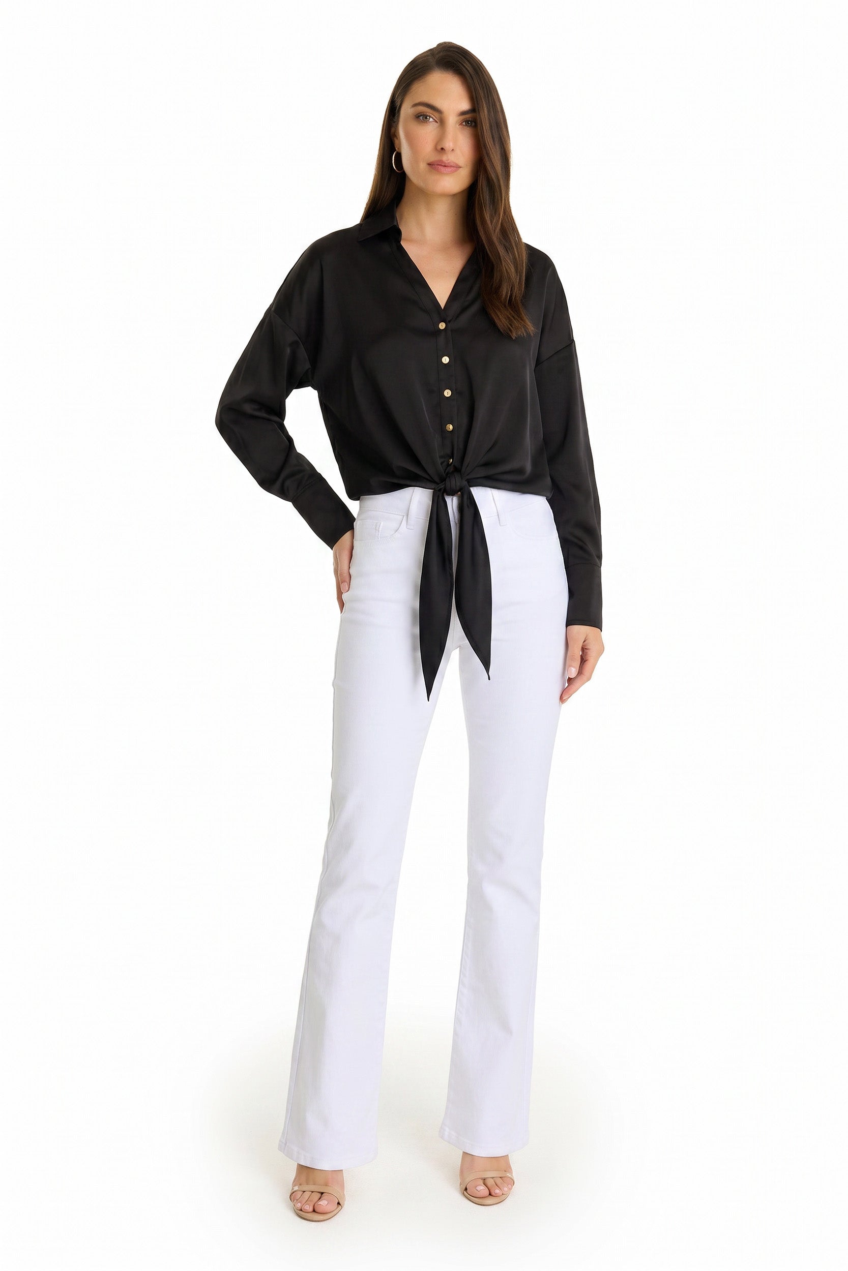 L'Appartement Feminity Blouse★ブラック Seychelle Cropped Eyelet Blouse in Black | L'AGENCE