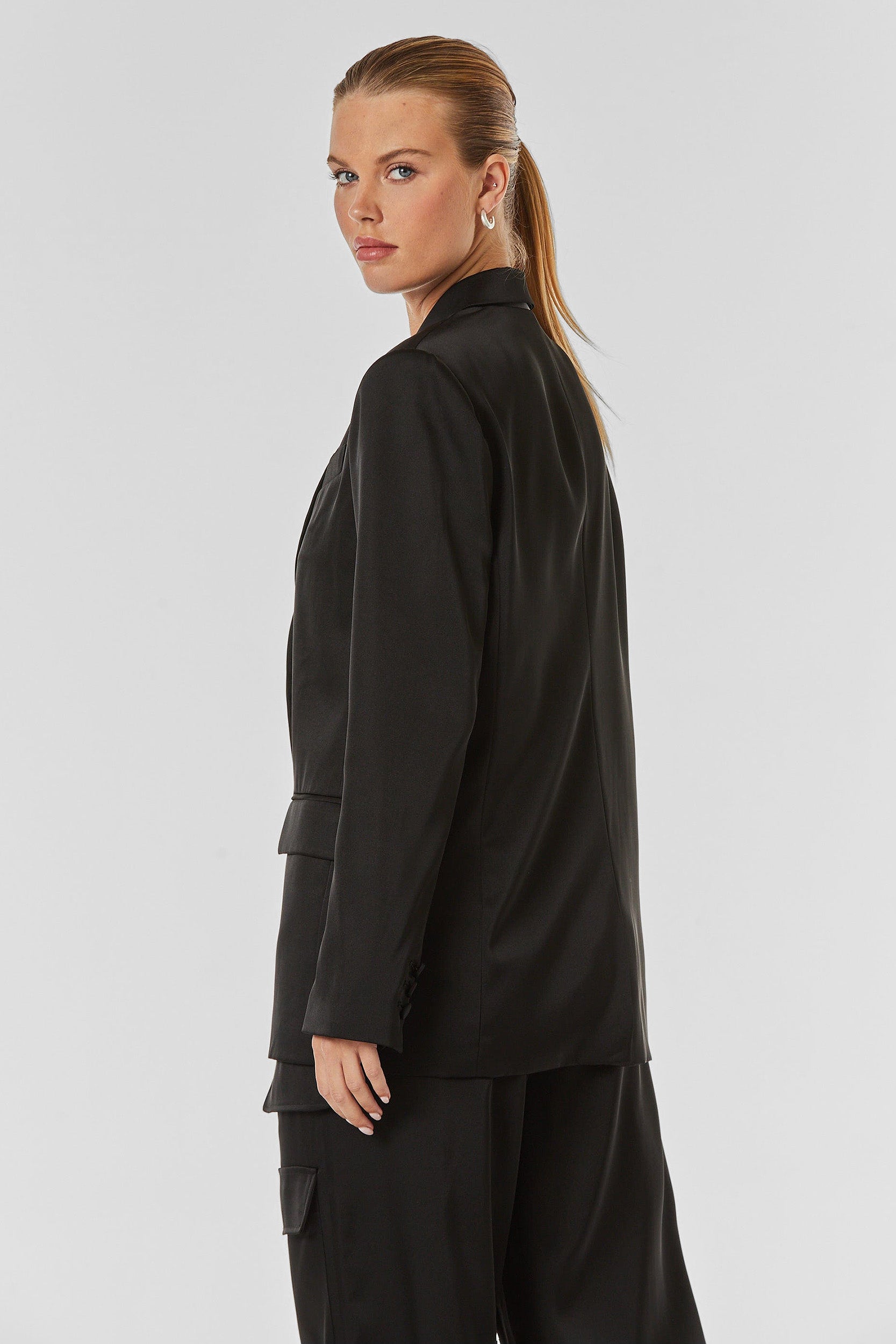 Milan Satin Blazer - Black